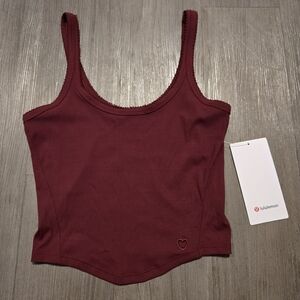 Lululemon ribbed cropped heart tank